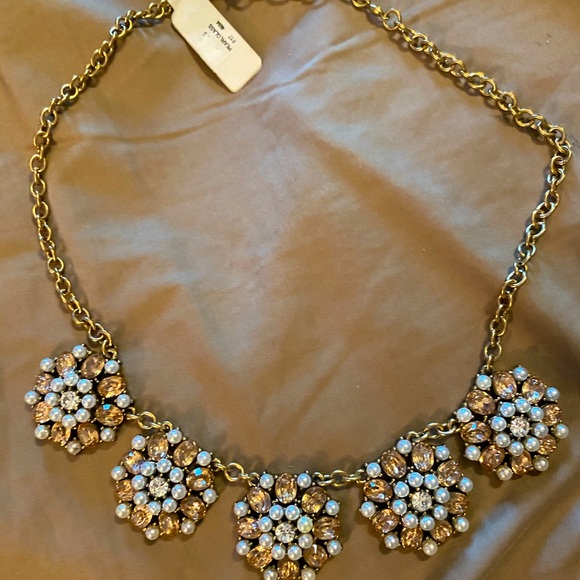 Jewelry - Beautiful Blossom Necklace